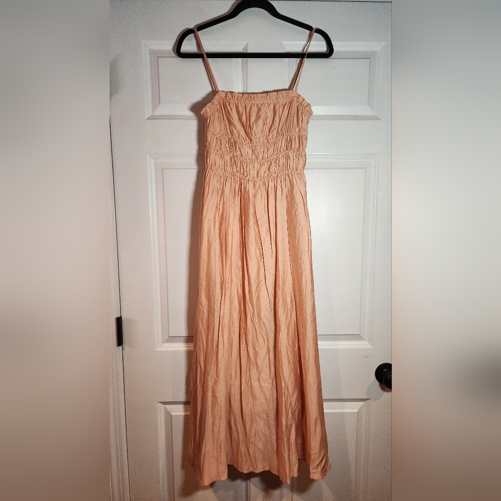 NWOT Listicle Peach Pink Slight Shine Cinched Midi Dress S